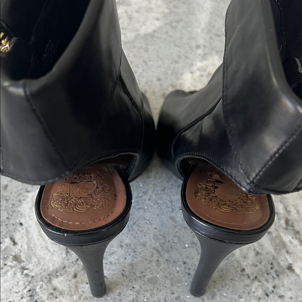 VINCE Camuto Black Leather Peep-Toe Folded-Cuff Heel Booties with Gold Size 6 - Picture 8 of 15